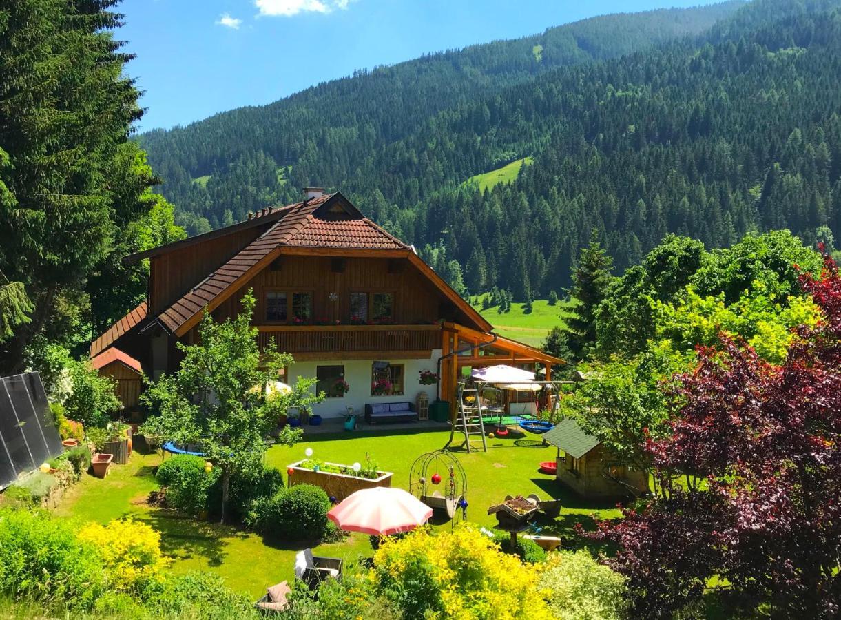 Haus Lindenkreuz Apartment Bad Kleinkirchheim Luaran gambar