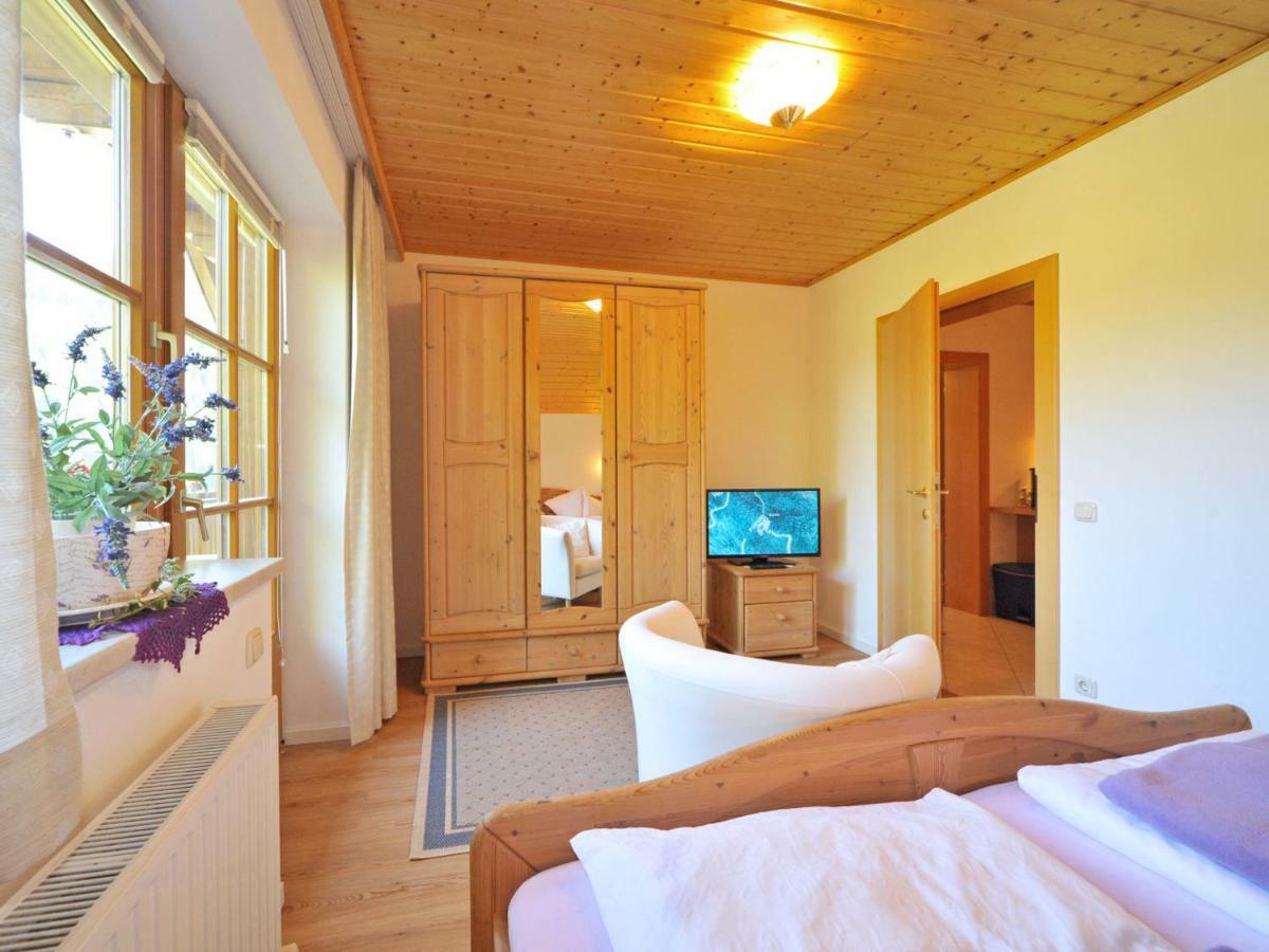 Haus Lindenkreuz Apartment Bad Kleinkirchheim Luaran gambar