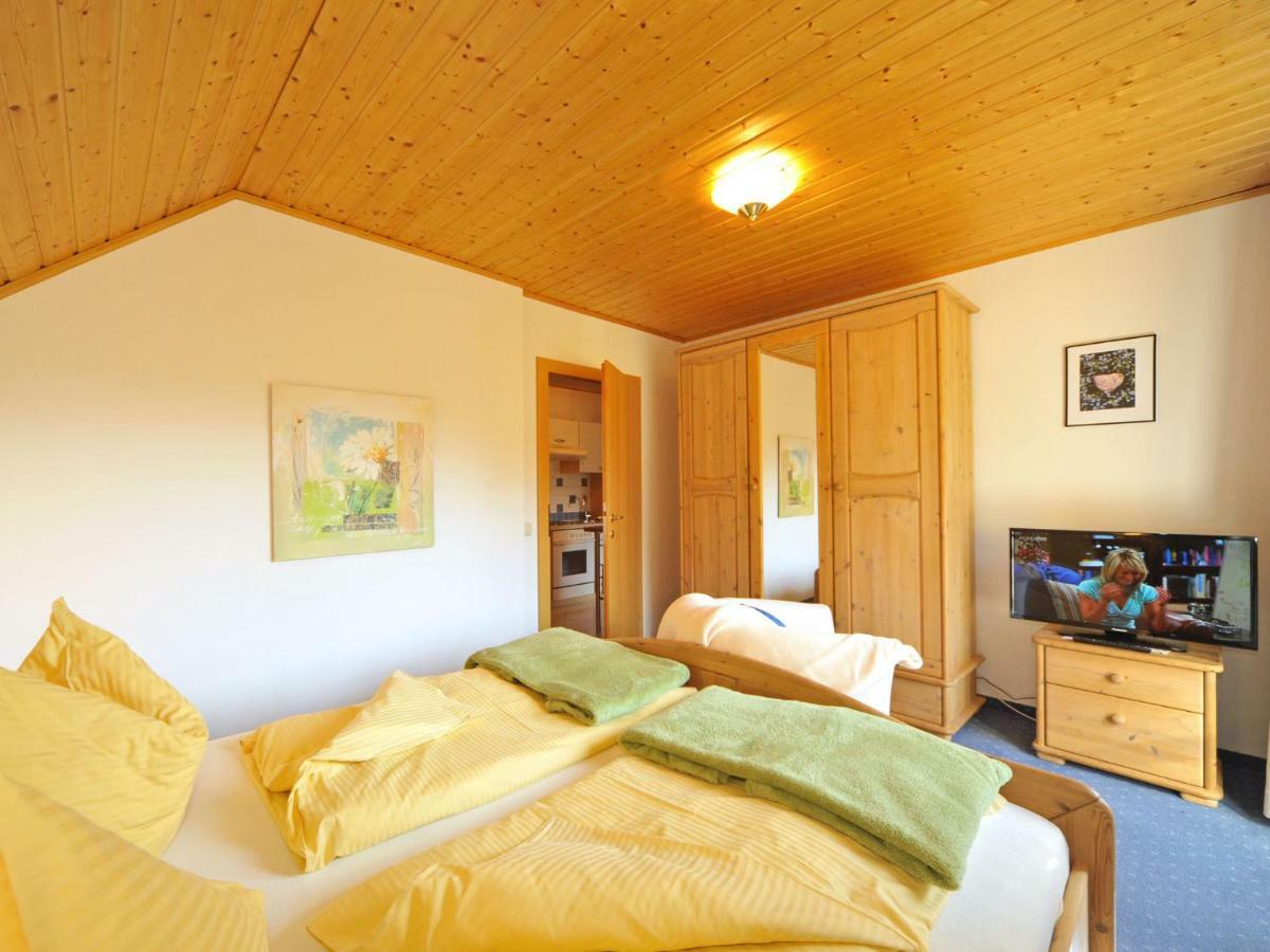 Haus Lindenkreuz Apartment Bad Kleinkirchheim Luaran gambar