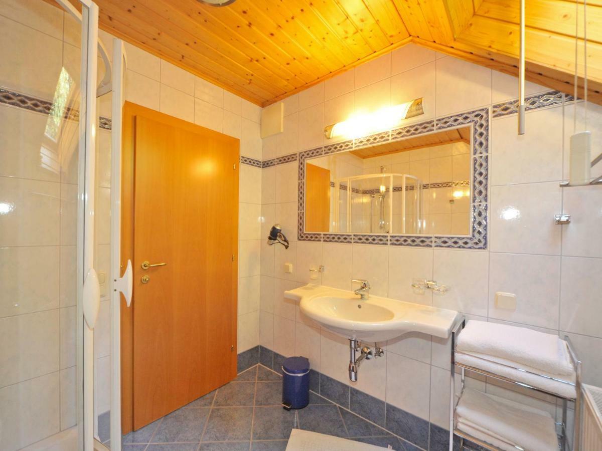 Haus Lindenkreuz Apartment Bad Kleinkirchheim Luaran gambar
